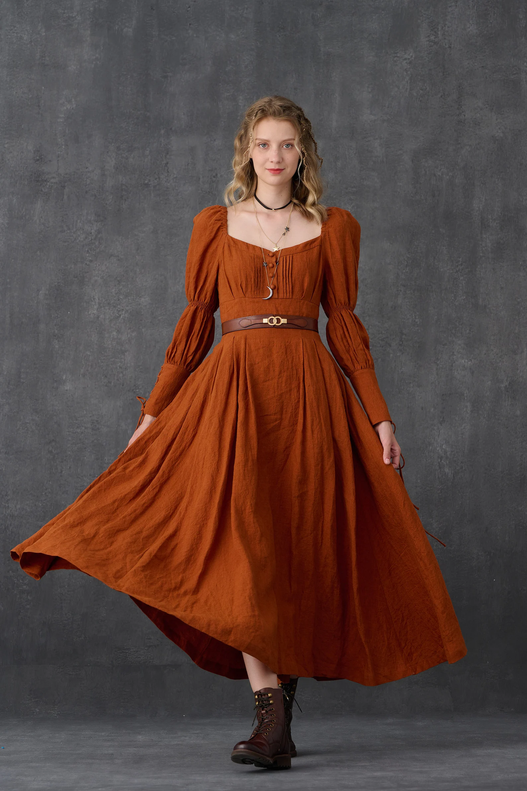 REGENCY REVERIE™ | LACE-UP LINEN DRESS